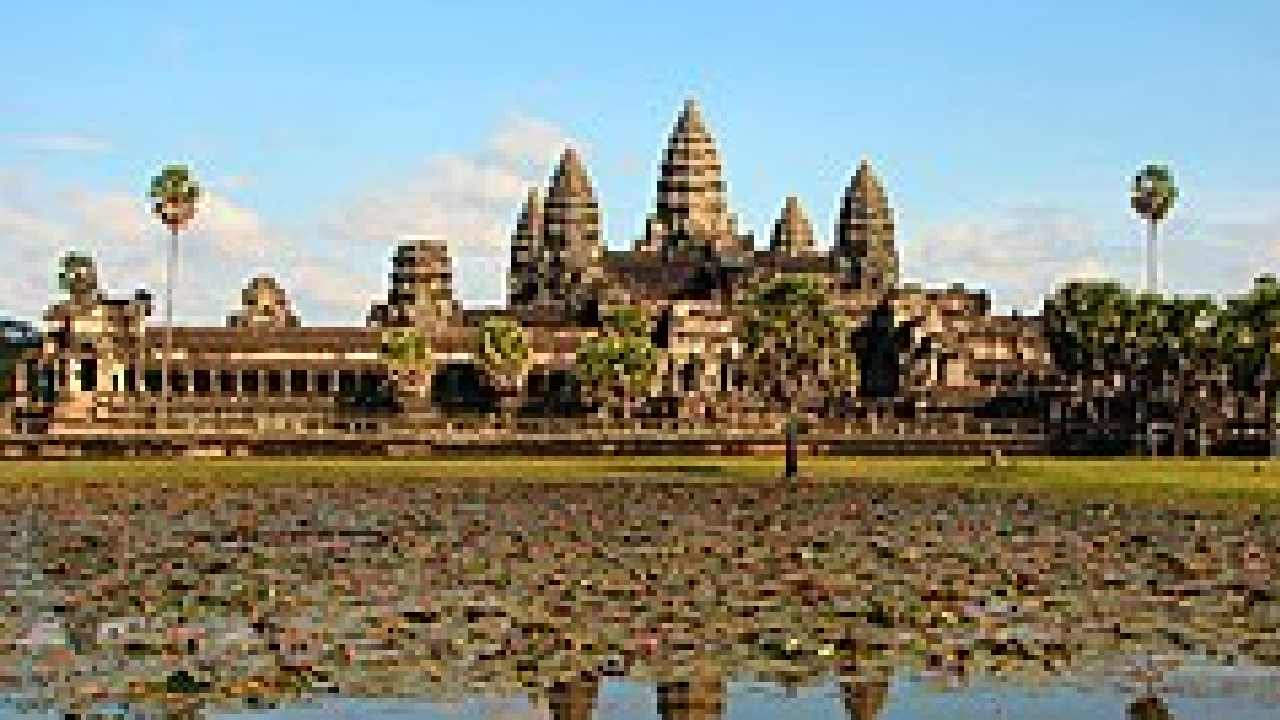 Angkor Wat: ప్రపంచంలోనే అతిపెద్ద విష్ణు దేవాలయమేదో తెలుసా…?