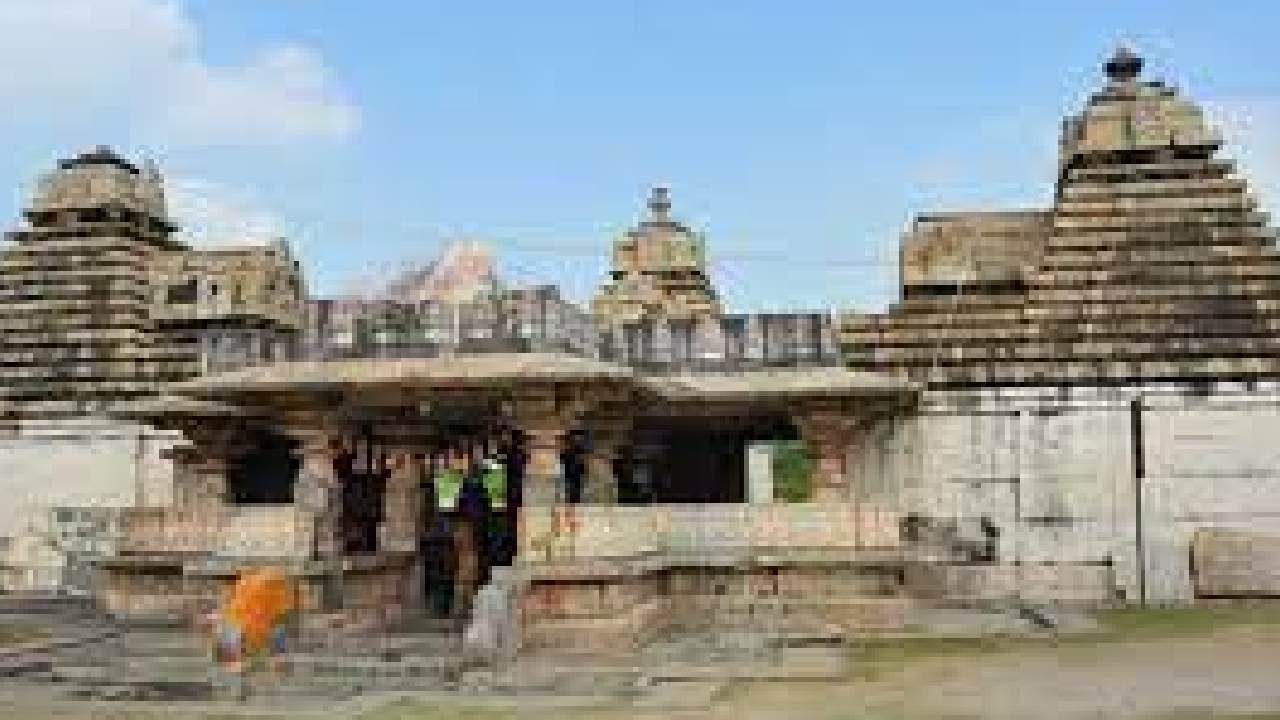 History Chaya Someshwar Temple: ఈ దేవాలయంలోని నీడ ఎప్పటికీ కదలదు…. ఒకే స్థానంలో ఉంటుంది…!