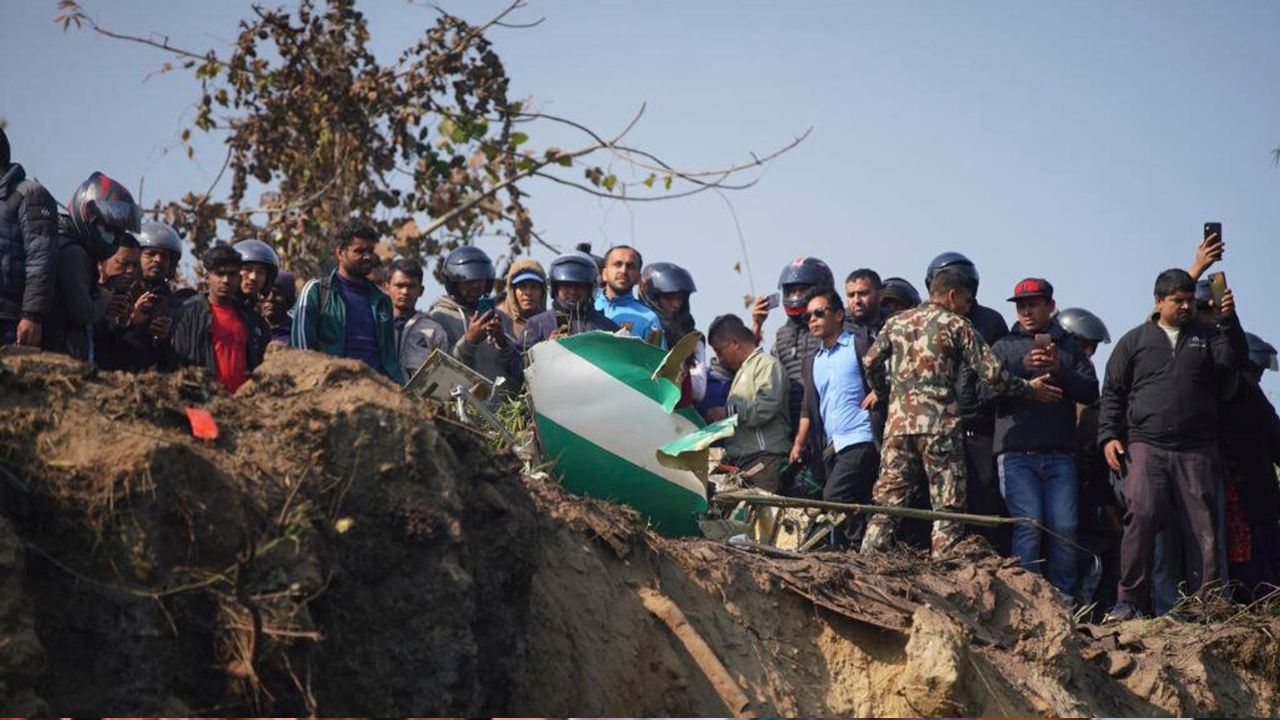 Nepal Plane Crash: ల్యాండింగ్‌కు 10 సెకన్ల ముందు కూలిన విమానం.. 72 మంది మృతి