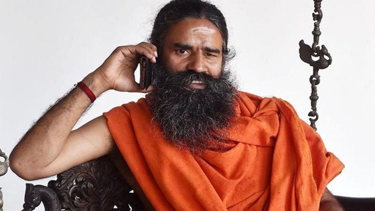 Swami Ramdev: ముస్లింల, క్రిస్టియన్లపై బాబా రామ్ దేవ్ వివాదాస్పద వ్యాఖ్యలు.. కేసు నమోదు