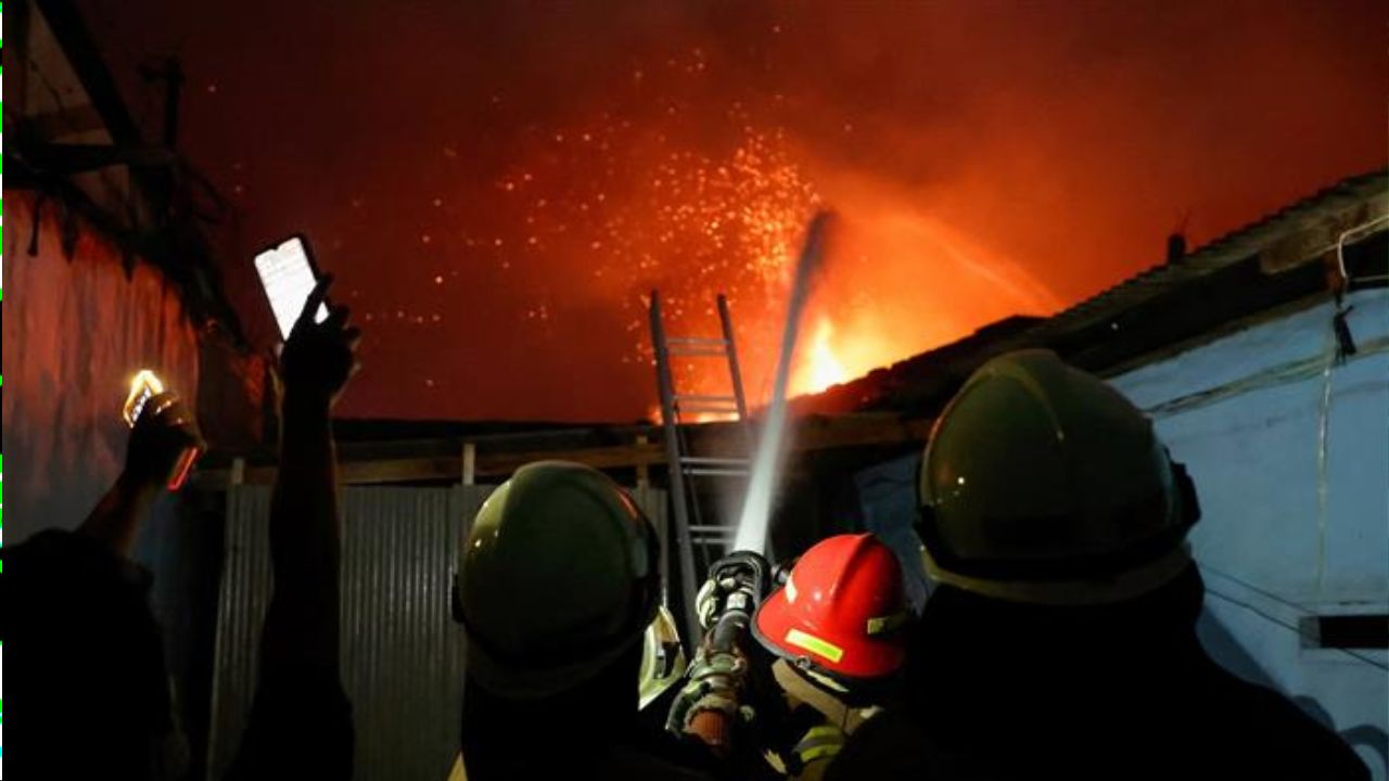 Jakarta Fire Accident: ఘోర అగ్ని ప్రమాదం.. నిమిషాల్లో కాలి బూడిదైన ఇల్లు.. 17 మంది మృతి!