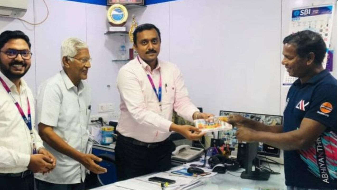 Summer Bumper Lottery: సినీ నటి ఇంట్లో పని మనిషికి రూ.10 కోట్ల లాటరీ.. రాత్రికి రాత్రే కోటేశ్వరుడయ్యాడు!