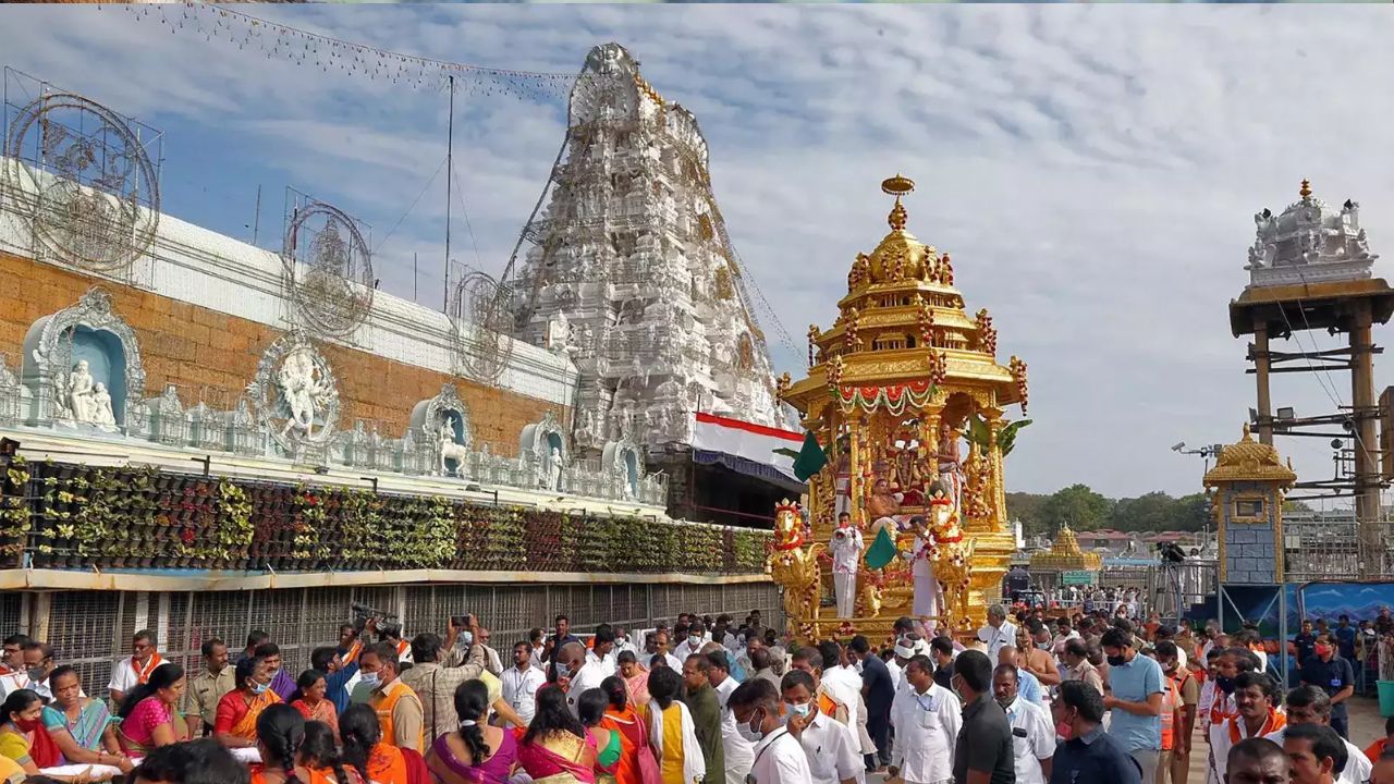 Tirumala Tirupati: తిరుమలలో కొత్త రూల్.. ఇకపై నెలకి ఒక్కసారి మాత్రమే శ్రీవారి దర్శనం!